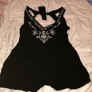 BACKLESS ROMPER!! W POCKETS